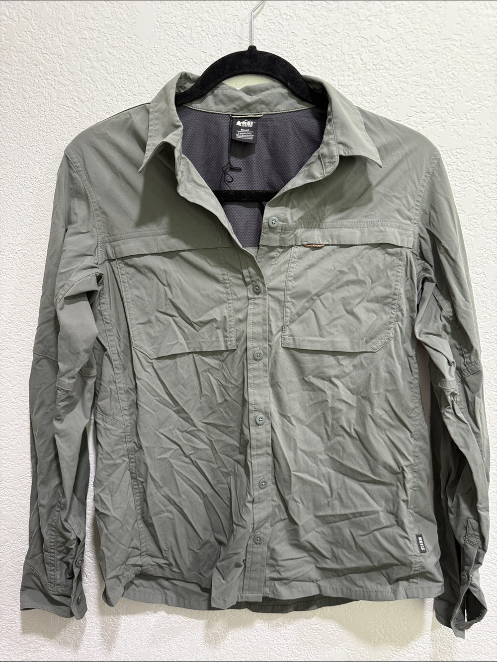 REI Co-op Women’s Small Gray Hiking Outdoor Long Sleeve Button Up Shirt